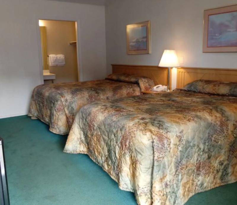 Travelodge By Wyndham New Philadelphia Bagian luar foto